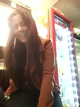 Chatroom XXX en direct de karlagiraldo198