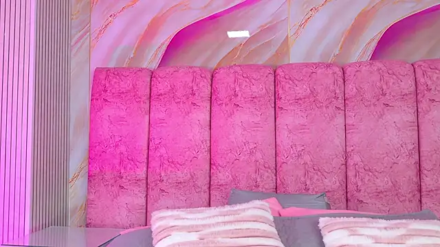 Chatroom XXX en direct de emmacurvy