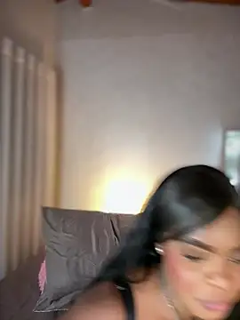 shannol_ryan Adlı Modelin Canlı XXX Sohbeti