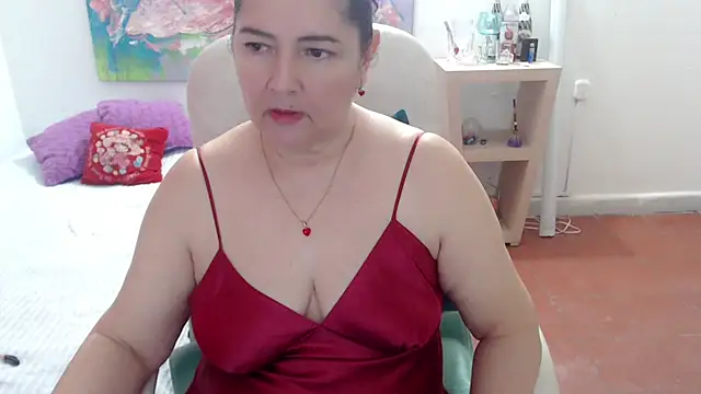 leonela_69 live XXX chat