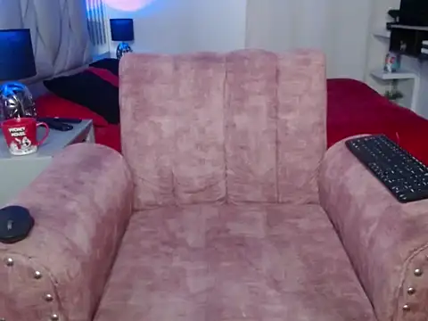 nati_muscle: онлайн-секс-чат