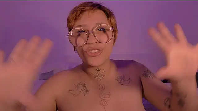 Lilmuh_ Chat XXX in diretta