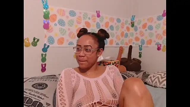 Chatroom XXX en direct de RylReese