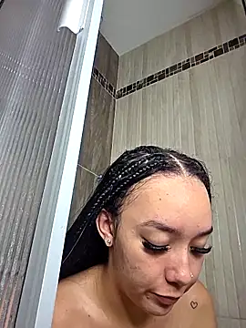 alaia_princess élő XXX-chatje