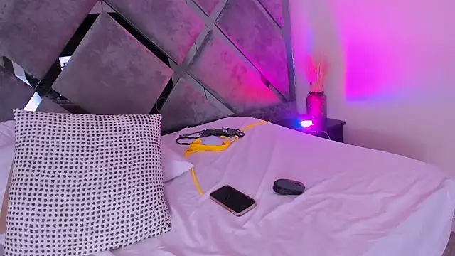 Chatroom XXX en direct de luciagray1