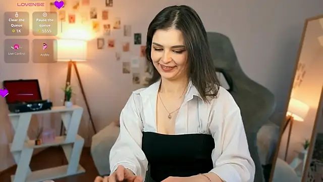 Chat +18 de rebbekkakowalski ao vivo