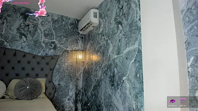 Czat XXX na żywo – LucyLovelyy