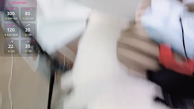 BlueBaby-77's Live XXX Chat