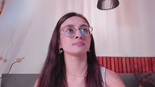 Chat +18 de AndraCyruss ao vivo