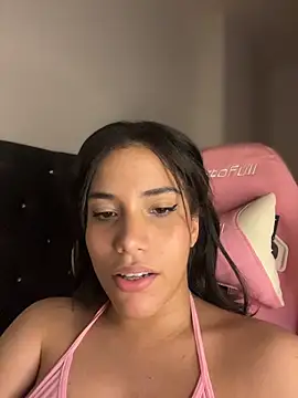 _Eurekaa_'s Live XXX Chat