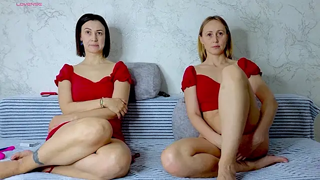 Helen198705: онлайн-секс-чат