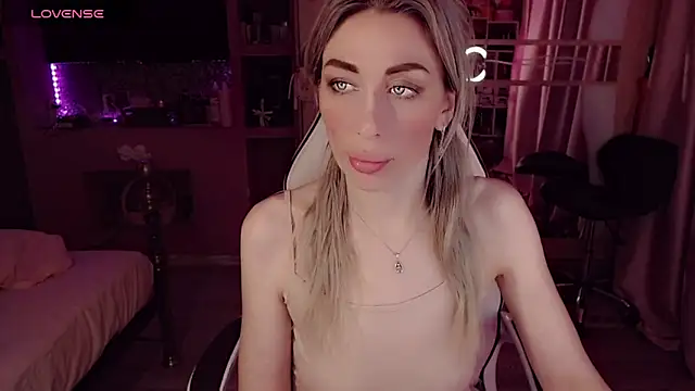 Chat XXX ao vivo de AnnieGOld_