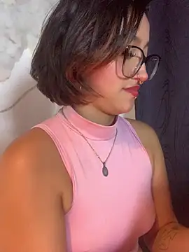 XXX chat uživo modela LilithMonette