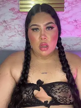 XXX chat uživo modela Mia_Carters