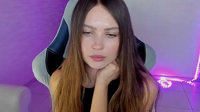 XXX chat uživo modela yourArya