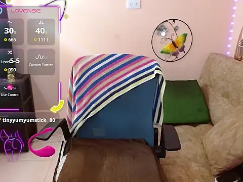 Živý XXX chat miss_tinnymafe