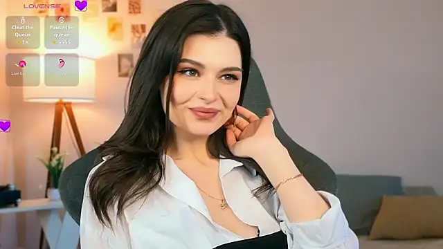 rebbekkakowalski Adlı Modelin Canlı XXX Sohbeti