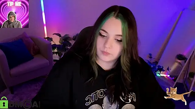 Mia_R0ss Chat XXX in diretta