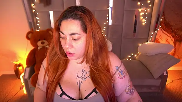 Chatroom XXX en direct de Kittywakee