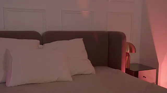 ArianaMell: απευθείας συνομιλία ΧΧΧ