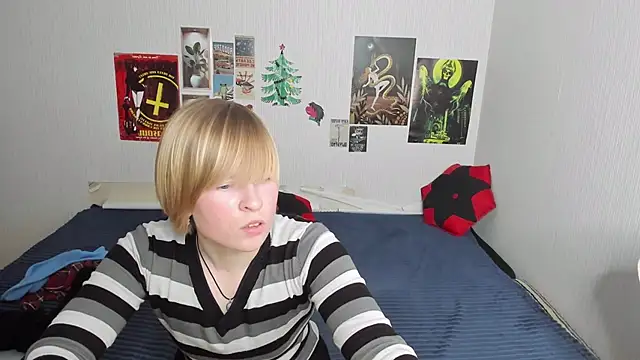 Cattie_w_: απευθείας συνομιλία ΧΧΧ