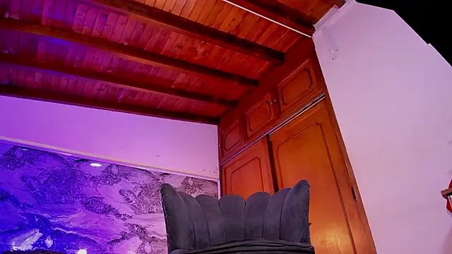 Jeus_Stanley Chat XXX in diretta