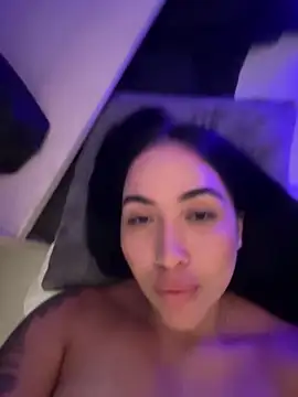 Chat XXX en directo de MegannNoireX