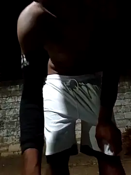 spittingpig1 webkamerás műsora