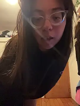 indiegirl666 网络视讯表演