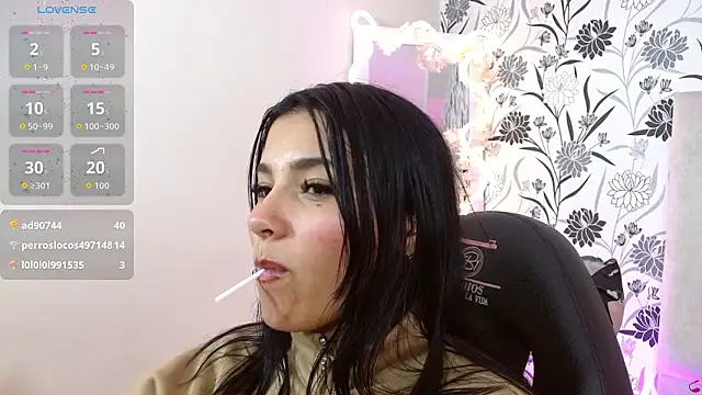 Gaby_tay1: онлайн-секс-чат