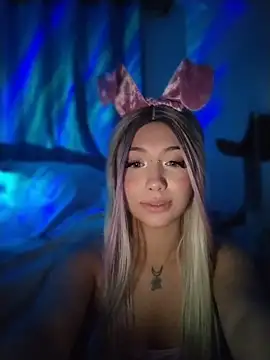 Ariana_bb 现场XXX聊天