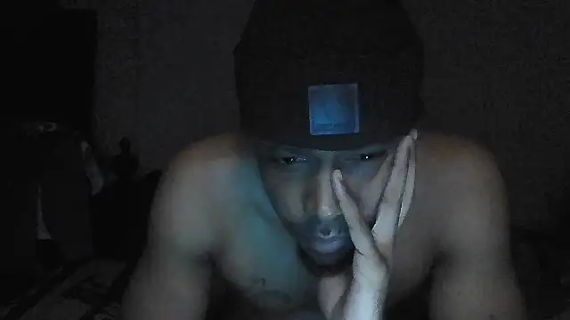 Chat XXX ao vivo de bigboytoy912