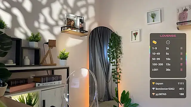 Lella_Ryann_ élő XXX-chatje