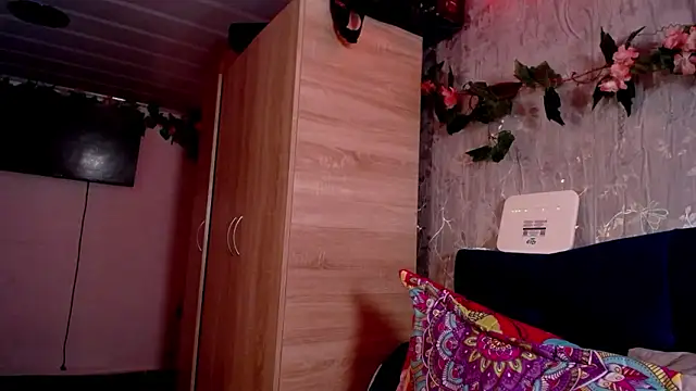 Samara_HomescapesのライブXXXチャット