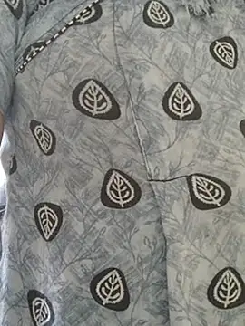 Sexynageena élő XXX-chatje