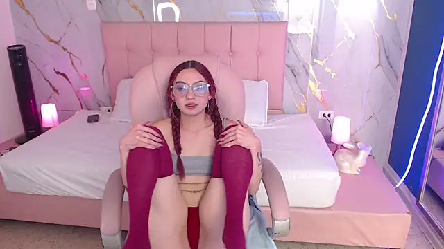 Czat XXX na żywo – Red_kytty6