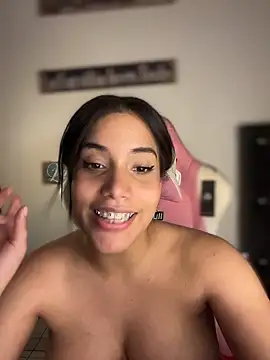 แชท XXX สดของ _Eurekaa_