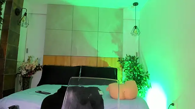 Онлайн чат XXX JacobDraven