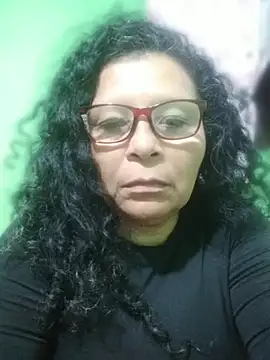 Amarantha25 Adlı Modelin Canlı XXX Sohbeti