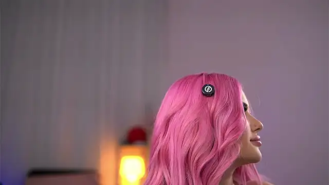 Chatroom XXX en direct de Miky_Lust