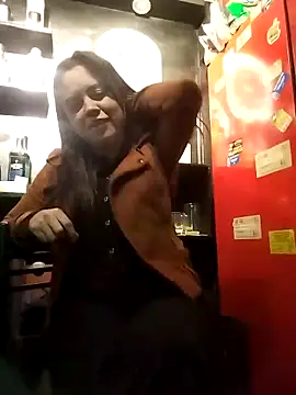 karlagiraldo198's Live XXX Chat