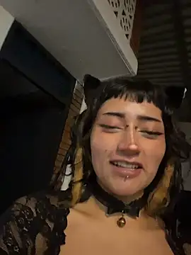 Chat XXX ao vivo de baby_akuma