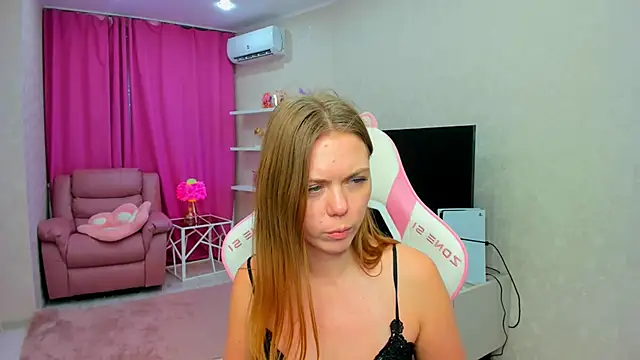 Strawberrye's Live XXX Chat