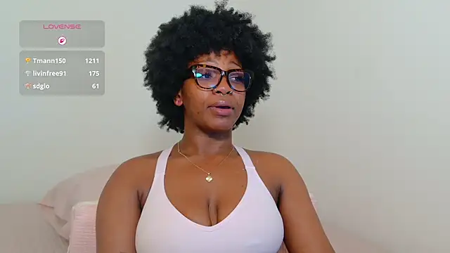 Chatroom XXX en direct de mochamimi