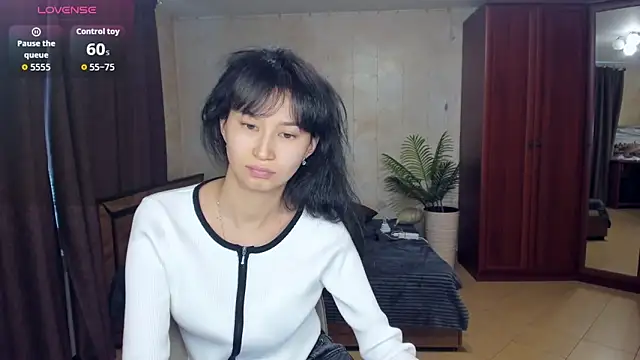 SheilaRare 现场XXX聊天