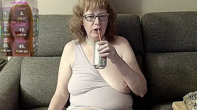 XXX chat uživo modela TittyLandQuebec