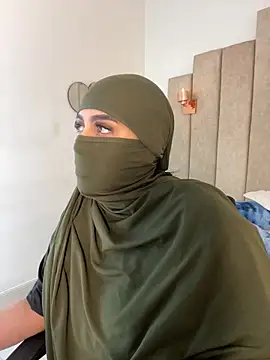 Онлайн чат XXX rashaaa_