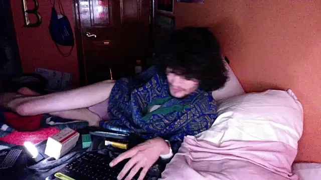 Teddy4420のライブXXXチャット