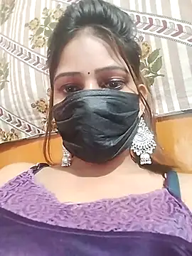 CUTI-NAINA Live XXX Chat