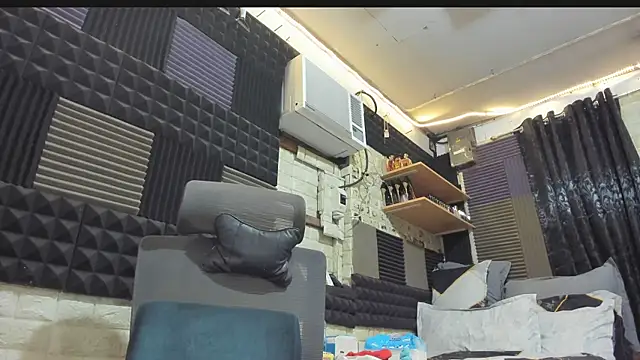 _lexie_hart Adlı Modelin Canlı XXX Sohbeti